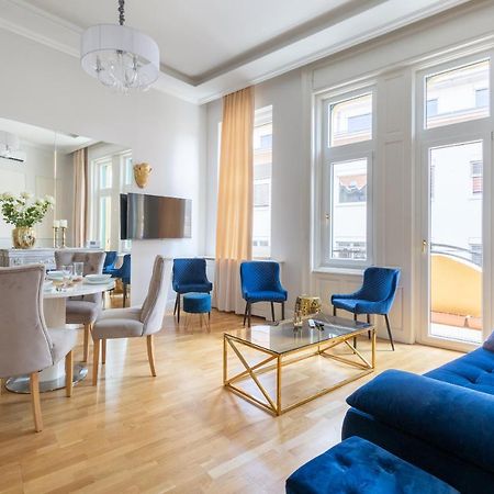Designer Luxury Home In The Jewish Quarter Budapeste Exterior foto