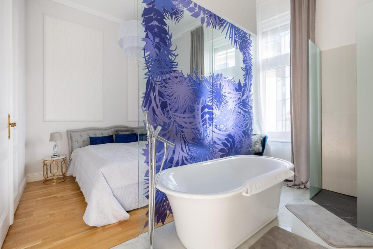 Designer Luxury Home In The Jewish Quarter Budapeste Exterior foto
