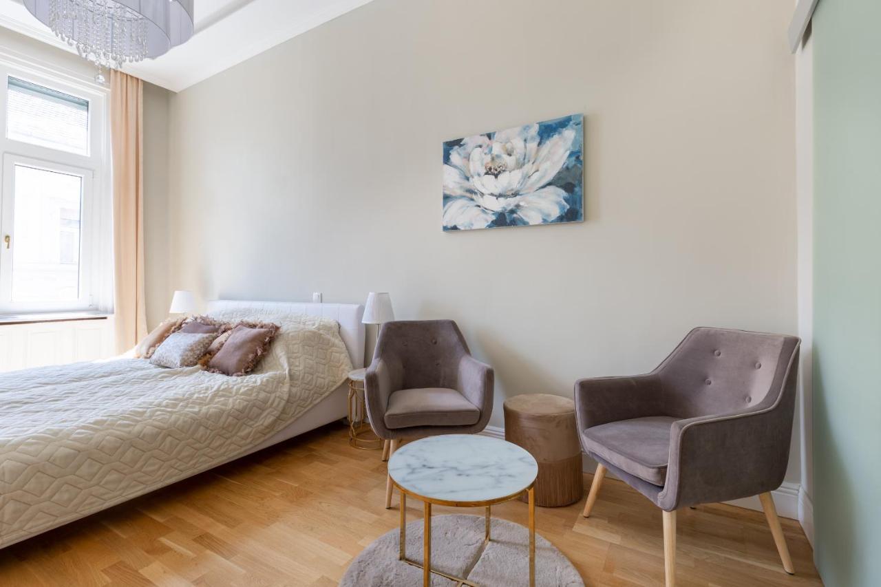 Designer Luxury Home In The Jewish Quarter Budapeste Exterior foto